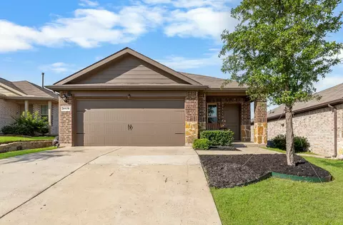 2076 Puma St, Crandall, TX 75114