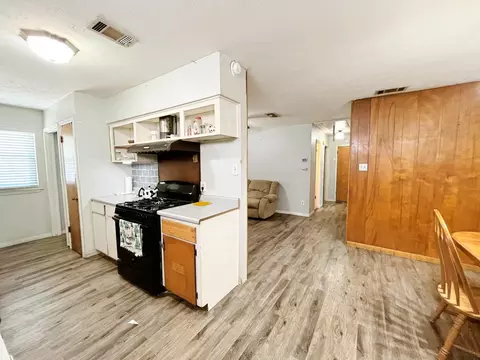 Kitchen - 904 Miranda Dr, Mesquite, TX 75149 photo 1 of 2