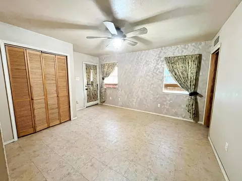 Bedroom - 904 Miranda Dr, Mesquite, TX 75149 photo 4 of 4