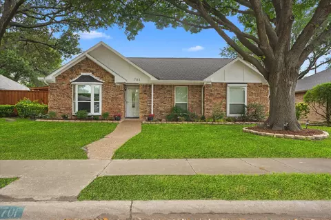 701 Sandy Creek Dr, Allen, TX 75002