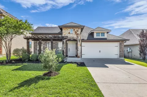 10804 Aurora Dr, Waco, TX 76708