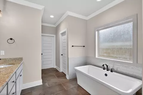 Entry Way - 125 Sitka Loop, Haughton, LA 71037 photo 9 of 11