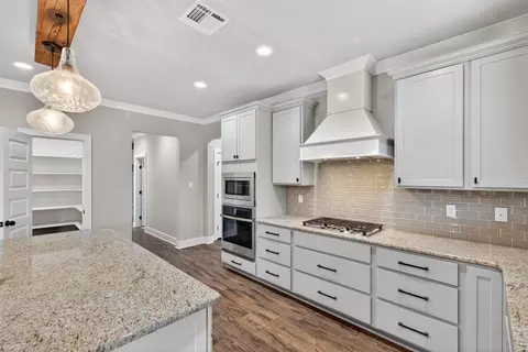 Kitchen - 125 Sitka Loop, Haughton, LA 71037 photo 1 of 3