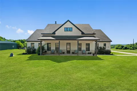 400 Adell Cir, Weatherford, TX 76088