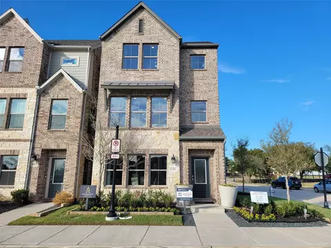 1001 Boyd Ln, Euless, TX 76040