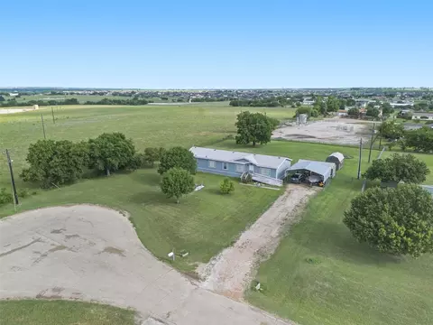1650 Stony Valley Dr, Ponder, TX 76259