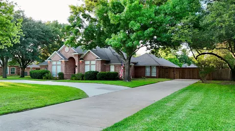 3105 Sunset Ln, Arlington, TX 76016