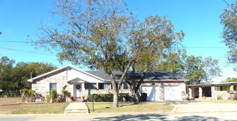 802 China, Brady, TX 76825