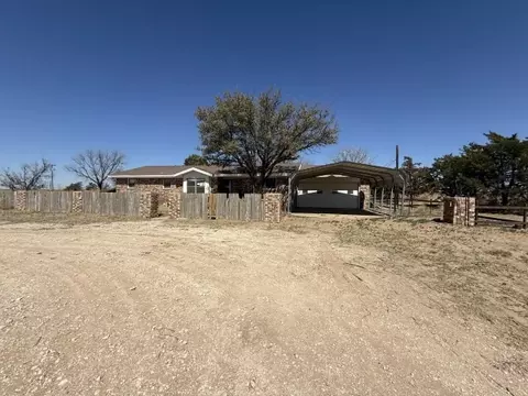 337 County Road 692, Seagraves, TX 79359