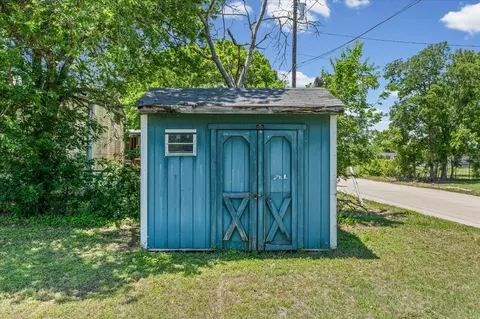Other - 700 N 3rd St, Mcgregor, TX 76657 photo 6 of 6