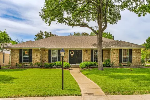 331 Robin Way, Richardson, TX 75080