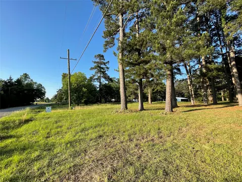 601 Cemetery Rd NW, Springhill, LA 71075