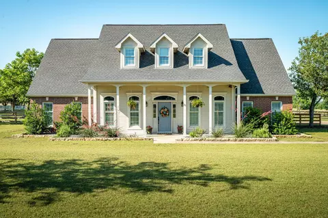 15 Brookhollow Cir, Melissa, TX 75454