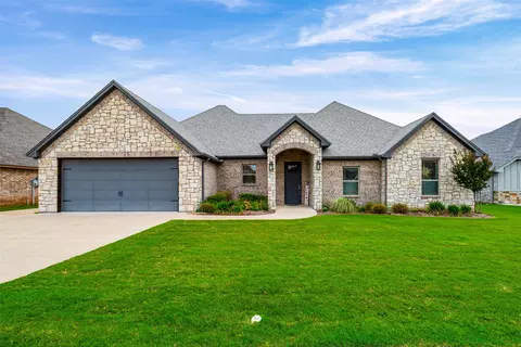 6620 Pinehurst Dr, Granbury, TX 76049