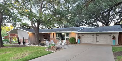 4236 Shannon Dr, Fort Worth, TX 76116