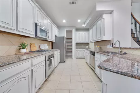 Kitchen - 280 Dave Trl, Prosper, TX 75078 photo 2 of 3