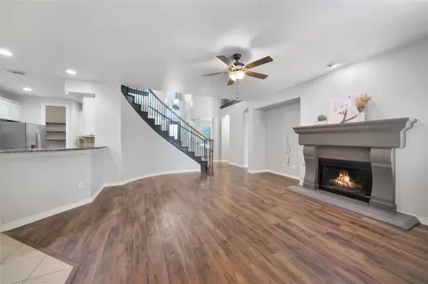 Living - 280 Dave Trl, Prosper, TX 75078 photo 4 of 8