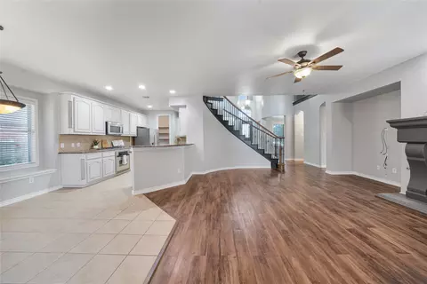 Living - 280 Dave Trl, Prosper, TX 75078 photo 5 of 8