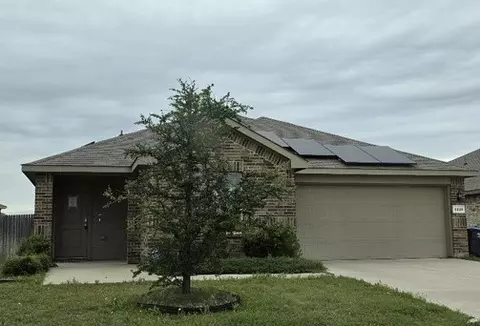 3220 Winoak Dr, Fort Worth, TX 76123
