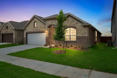14937 Maravilla Rd, Fort Worth, TX 76052