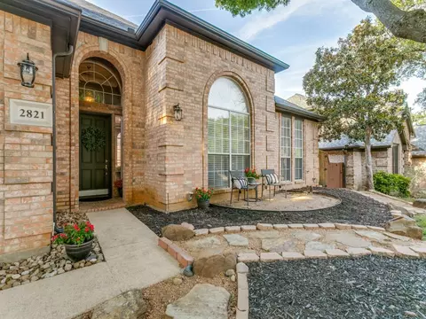 2821 Saint Andrews Dr, Flower Mound, TX 75022