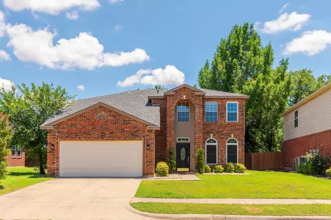 2116 Willow Ct, Little Elm, TX 75068