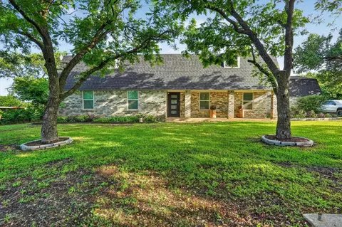 4041 Burleson Retta Rd, Burleson, TX 76028
