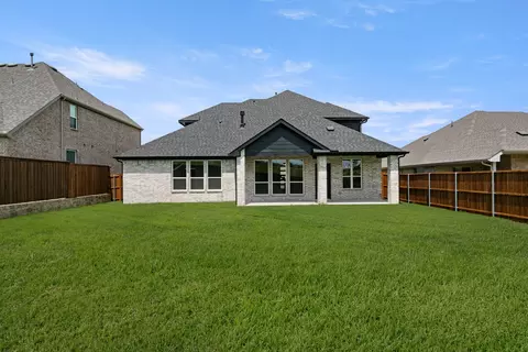 708 Auburn Ave, Midlothian, TX 76065 photo 4