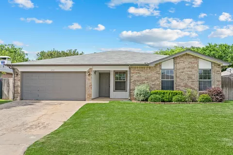 4924 Cedar Springs Dr, Fort Worth, TX 76179