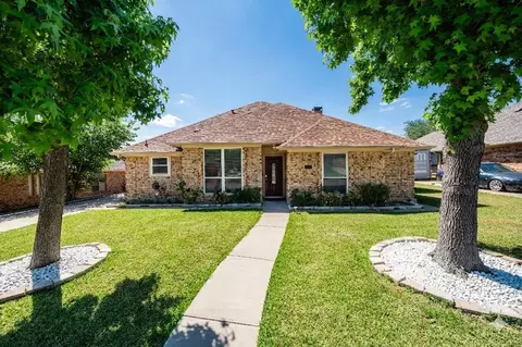 4925 Longwood Ct, Irving, TX 75038