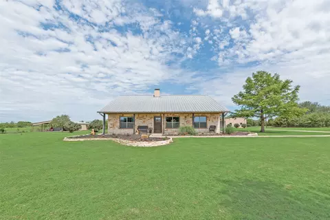 10350 County Road 2466, Terrell, TX 75160