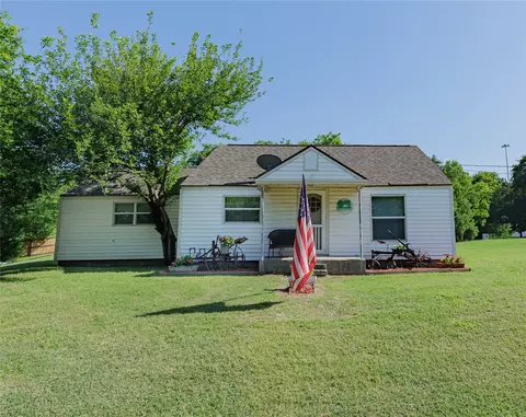1103 E Old Chico Rd, Decatur, TX 76234