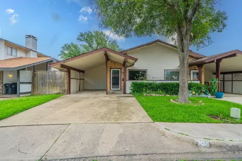 708 Baruna Cir, Garland, TX 75043