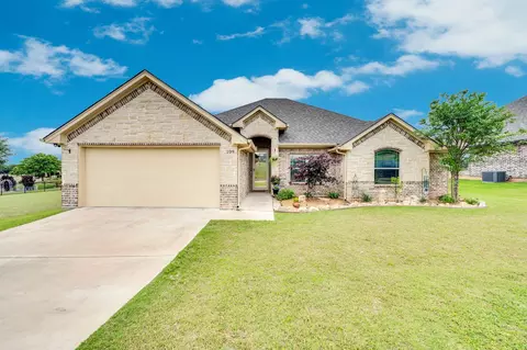 109 Creekside Dr, Glen Rose, TX 76043