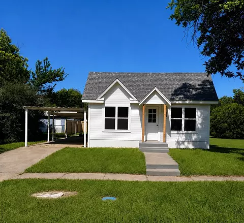 508 Virginia St, Graham, TX 76450