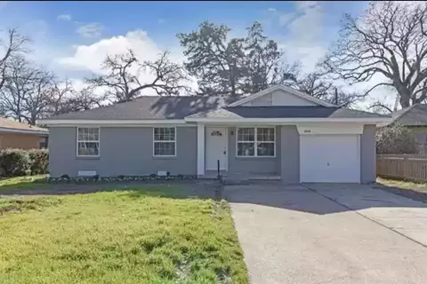 8720 Odom Dr, Dallas, TX 75217