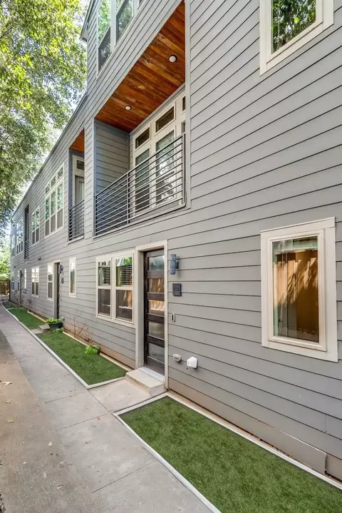 3170 Carmel St #103, Dallas, TX 75204