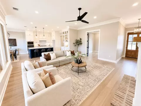 268 Cullom Dr, Bossier City, LA 71112