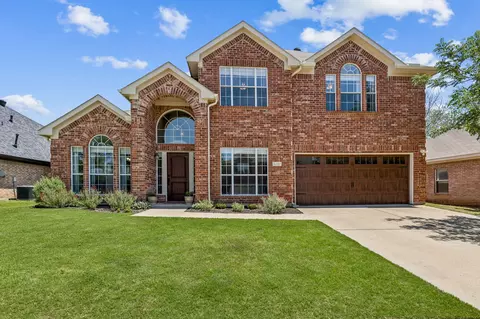 5787 Fawn Ct, Haltom City, TX 76137