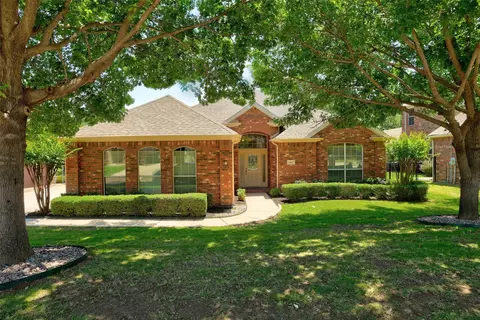 1402 Ballycastle Ln, Corinth, TX 76210