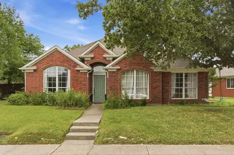1269 Winston Dr, Lewisville, TX 75077