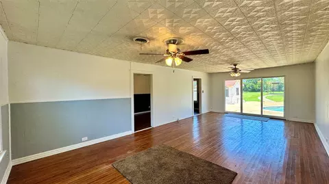 Living - 1118 Griffith Ave, Terrell, TX 75160 photo 1 of 5
