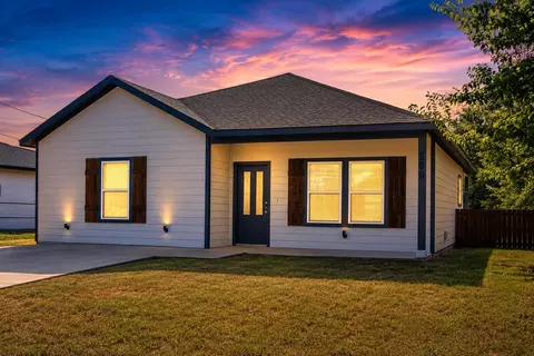 500 Como, Sulphur Springs, TX 75482
