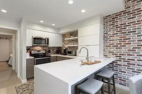 5100 Verde Valley Ln #135, Dallas, TX 75254