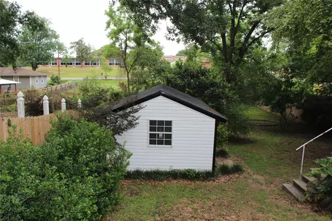 Exterior - 515 Davis St, Minden, LA 71055 photo 15 of 20