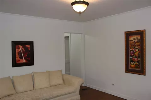Living - 515 Davis St, Minden, LA 71055 photo 2 of 5