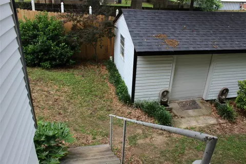 Exterior - 515 Davis St, Minden, LA 71055 photo 14 of 20