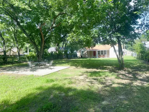 915 N Virginia St, Terrell, TX 75160