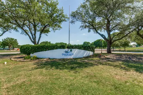 2713 Laurel Oaks Dr, Garland, TX 75044