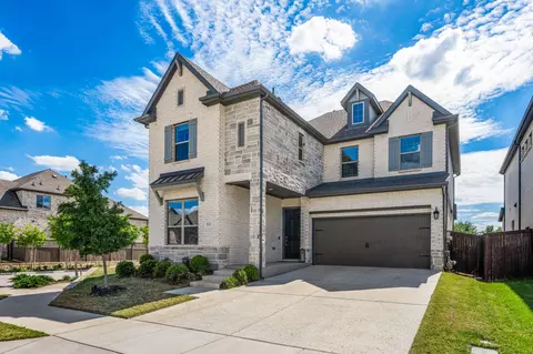 5621 Evans Rd, The Colony, TX 75056